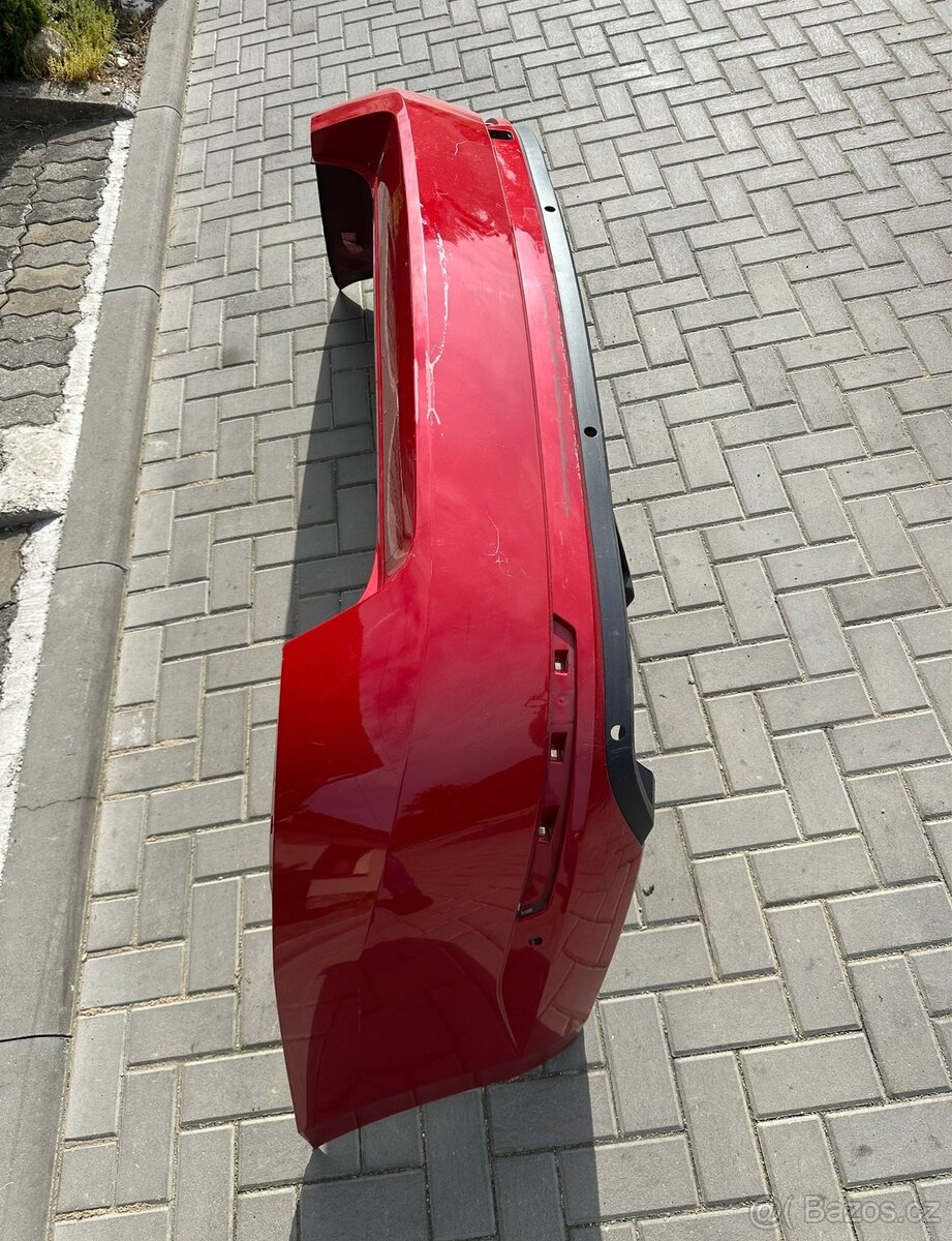 Superb 3 zadní část víko nárazník - 2