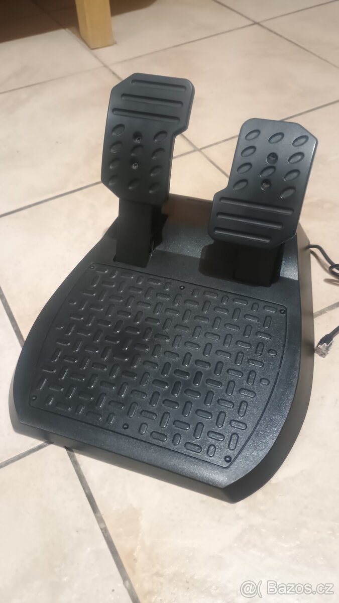 Herní volant Thrustmaster T150 - 2