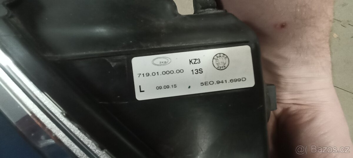 Octavia III, levá přední mlhovka - 2