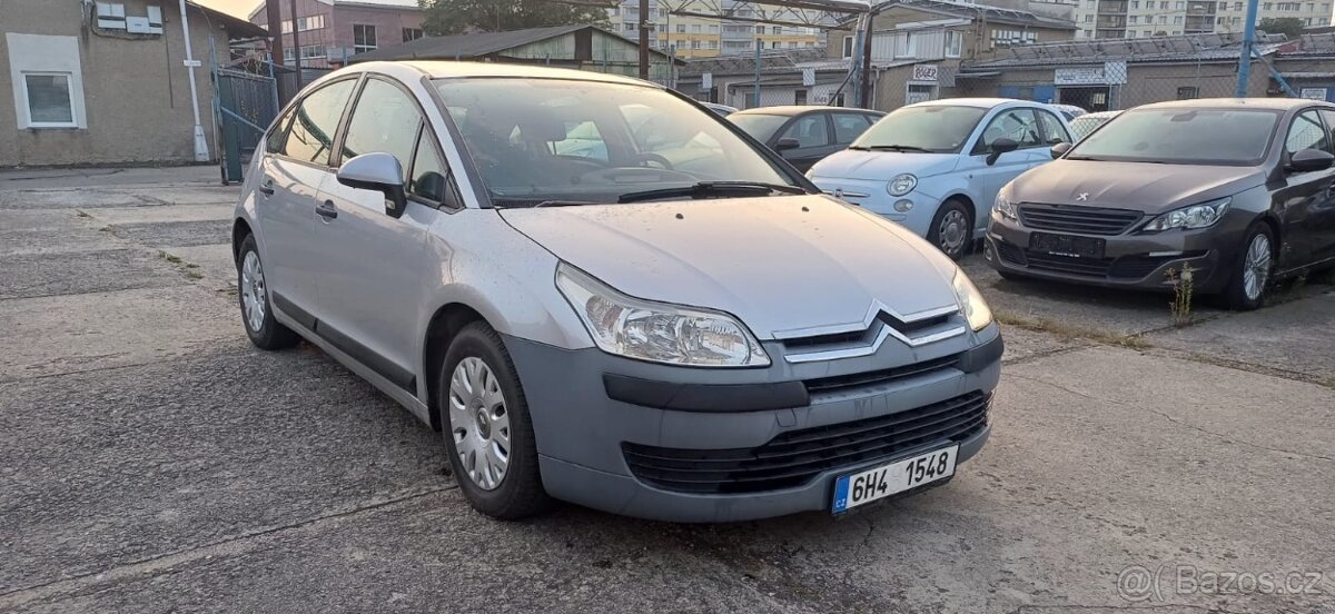 Citroen C4 1.4 i klimatizace - 2