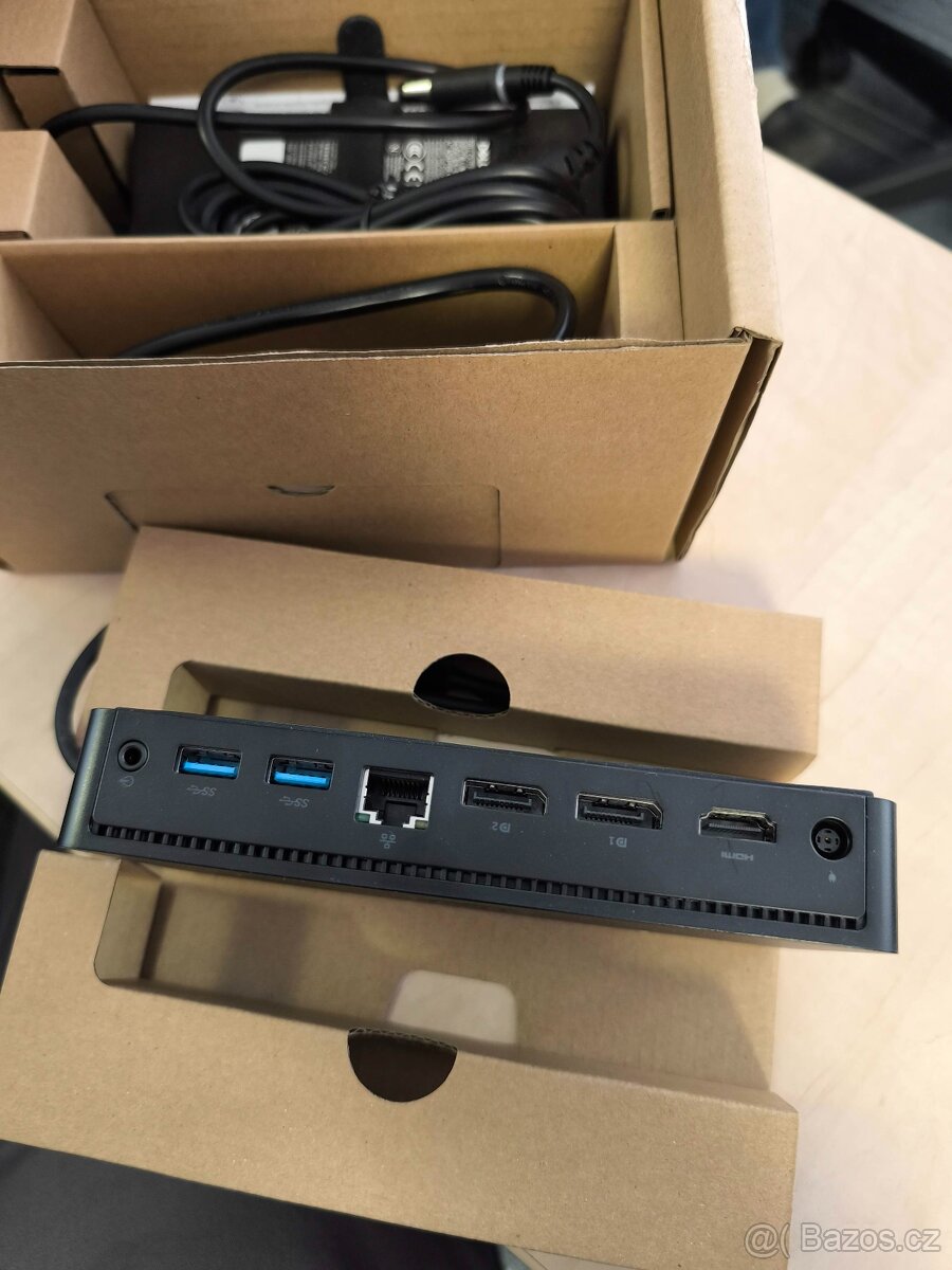 Dokovací stanice Dell D6000 - 2