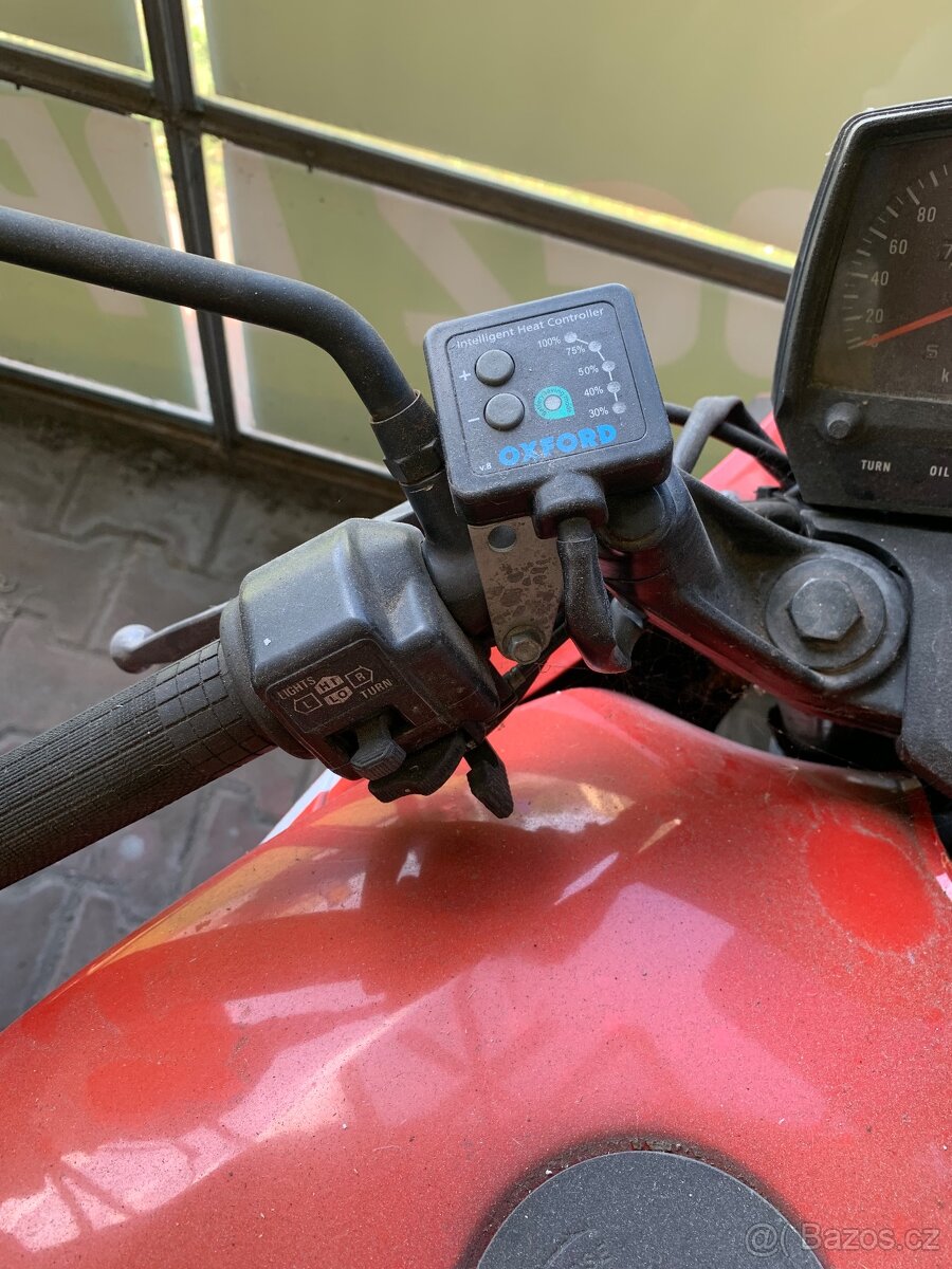 Suzuki GSX 550 - 2