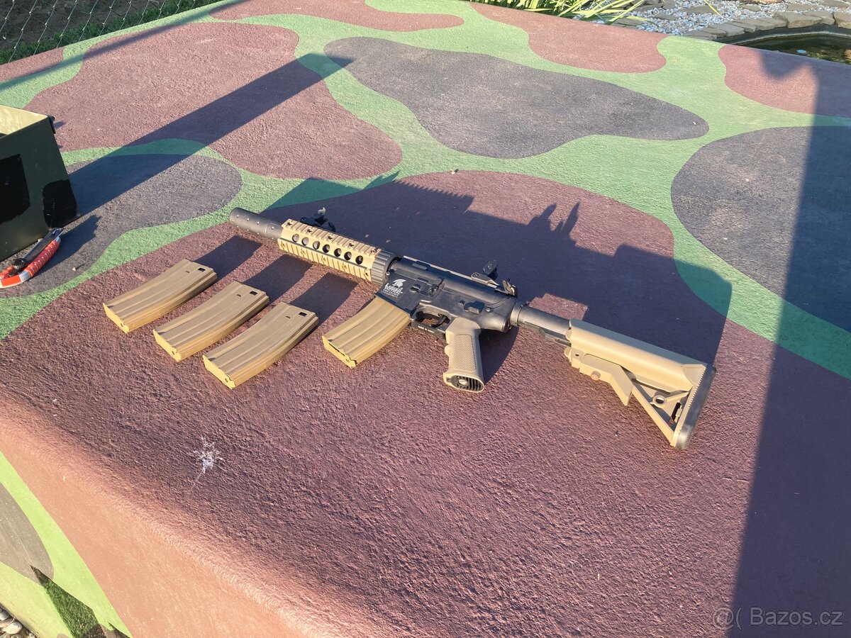 Airsoft M4 Lancer Tactical - 2