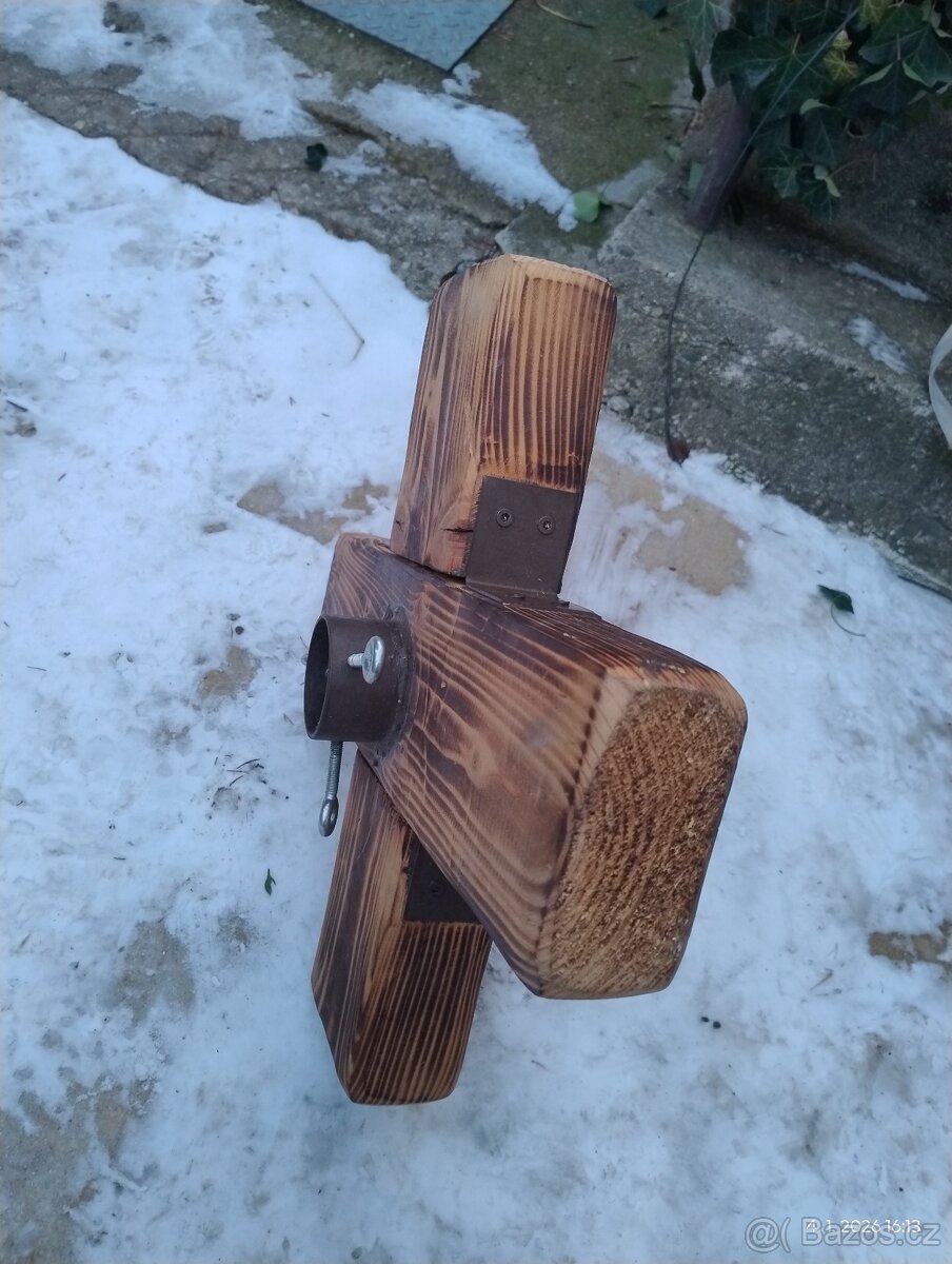 Stojan na vánoční stromek - 2