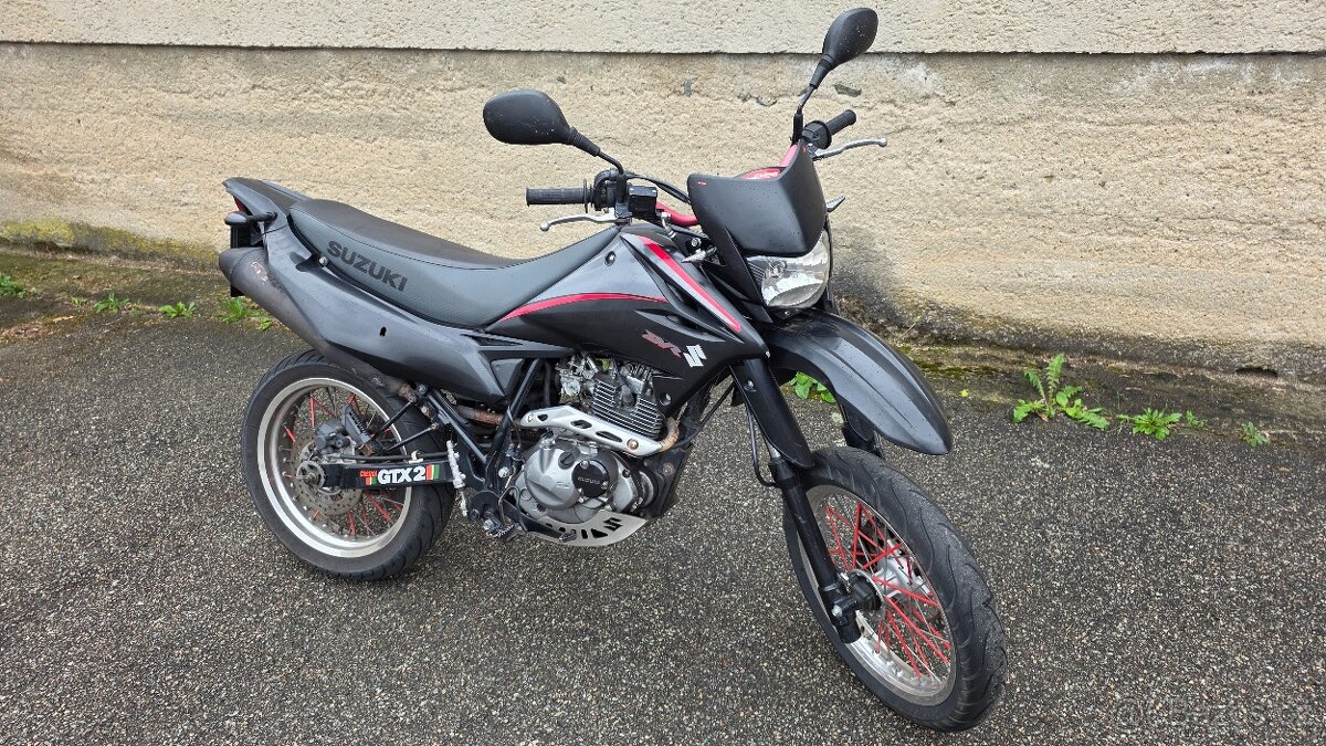 Suzuki DR 125 SM - 2