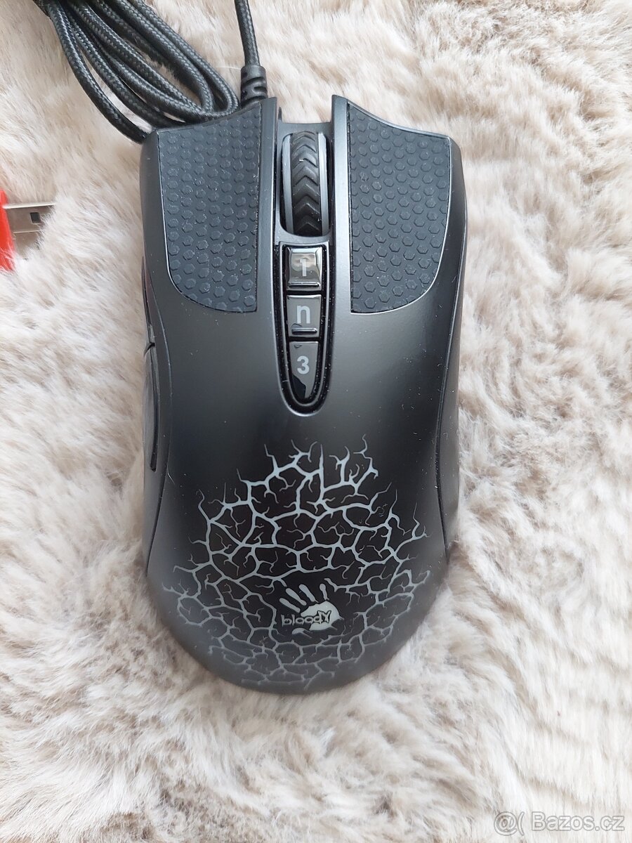 A4Tech Bloody A90 – herní optická myš - 2