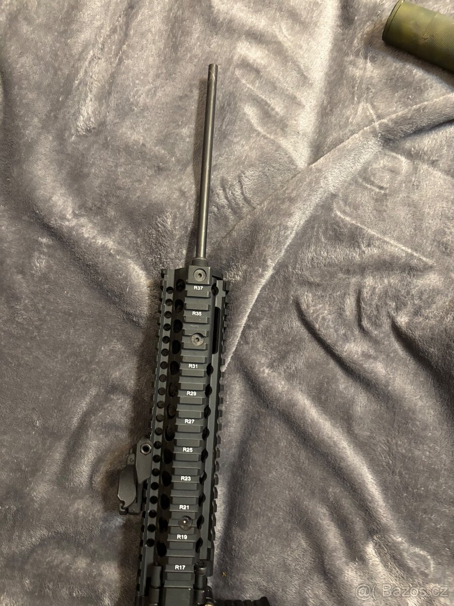 Airsoft zbraně - 2