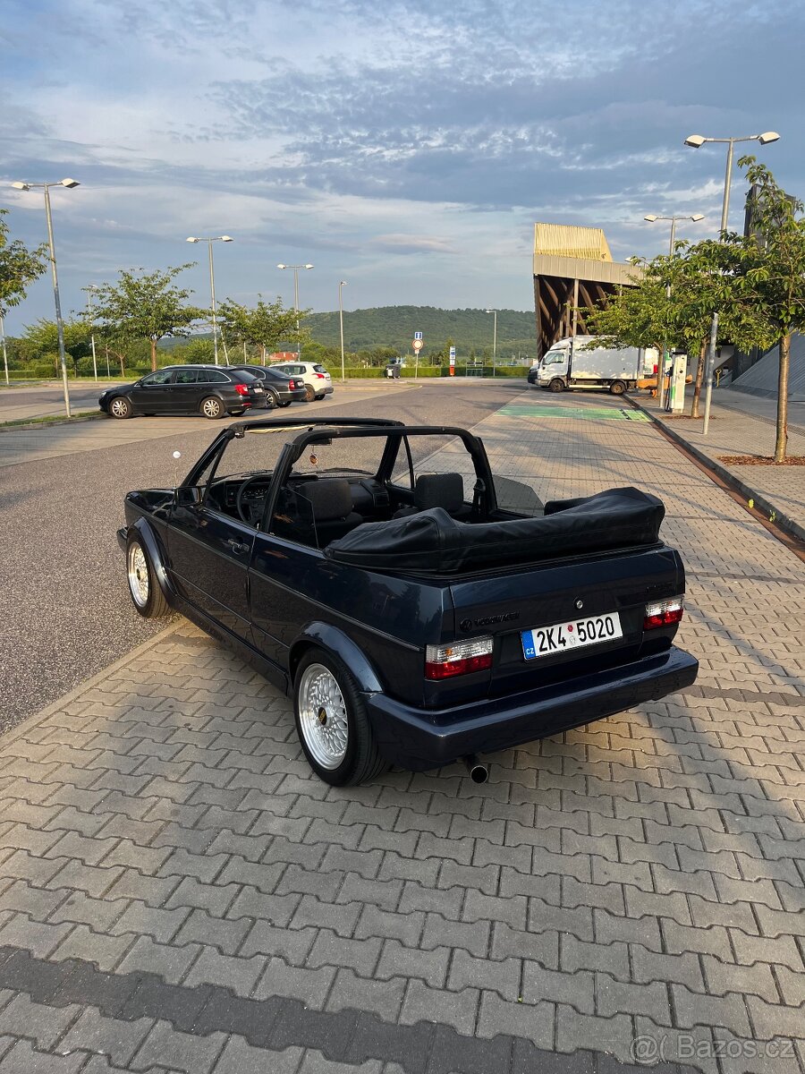 VW Golf MK1 Cabrio KARMAN - 2