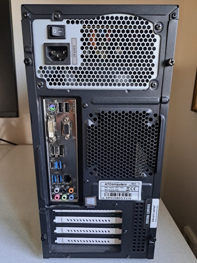 Prodám pc sestavu: Premio Professional+monitor Dell 24´´ LCD - 2