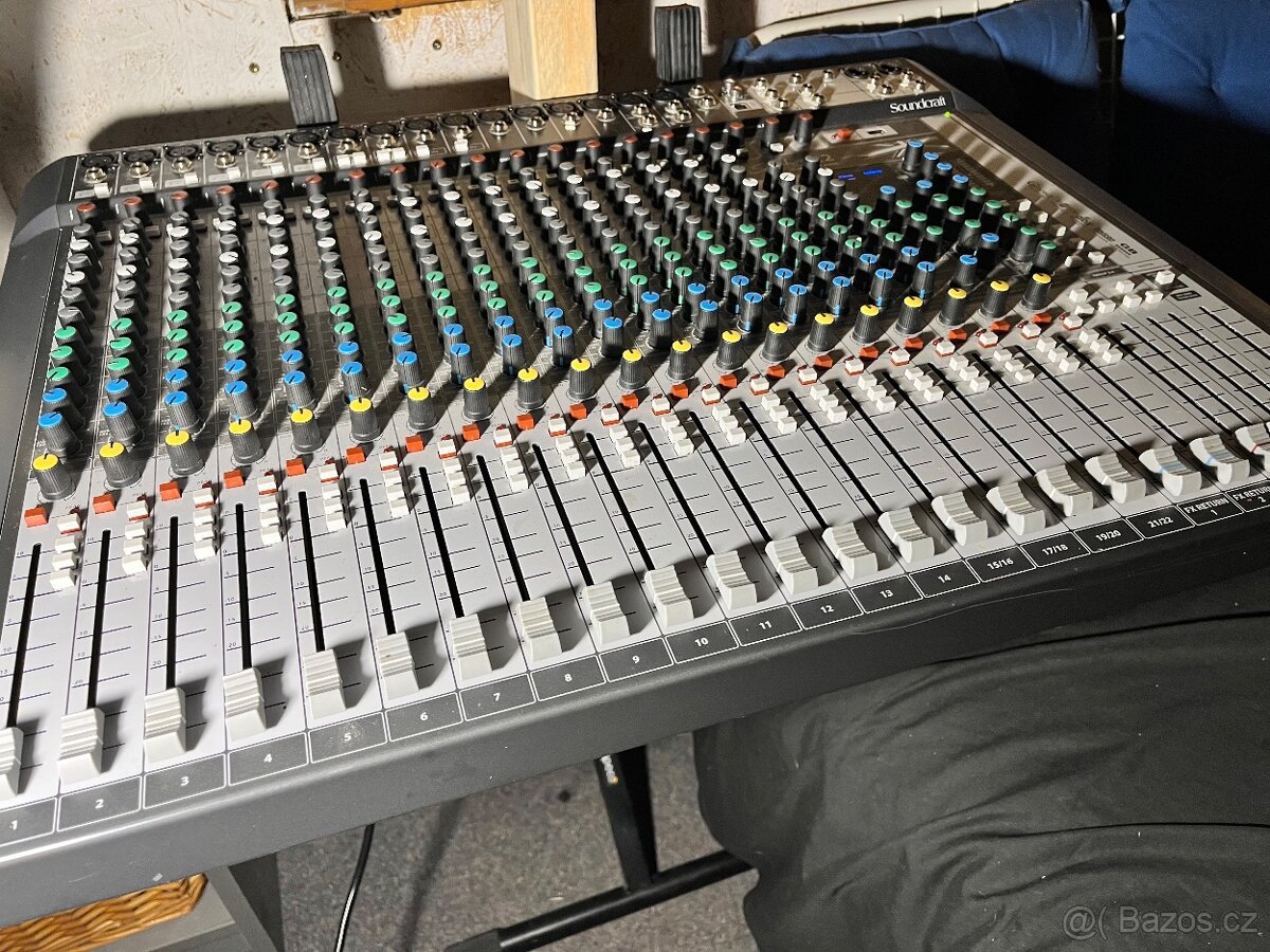 Mixážní pult Soundcraft Signature MTK 22 - 2