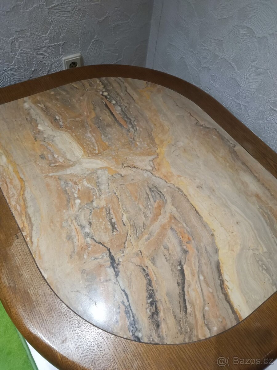 Konferenční stolek z masivu - 2