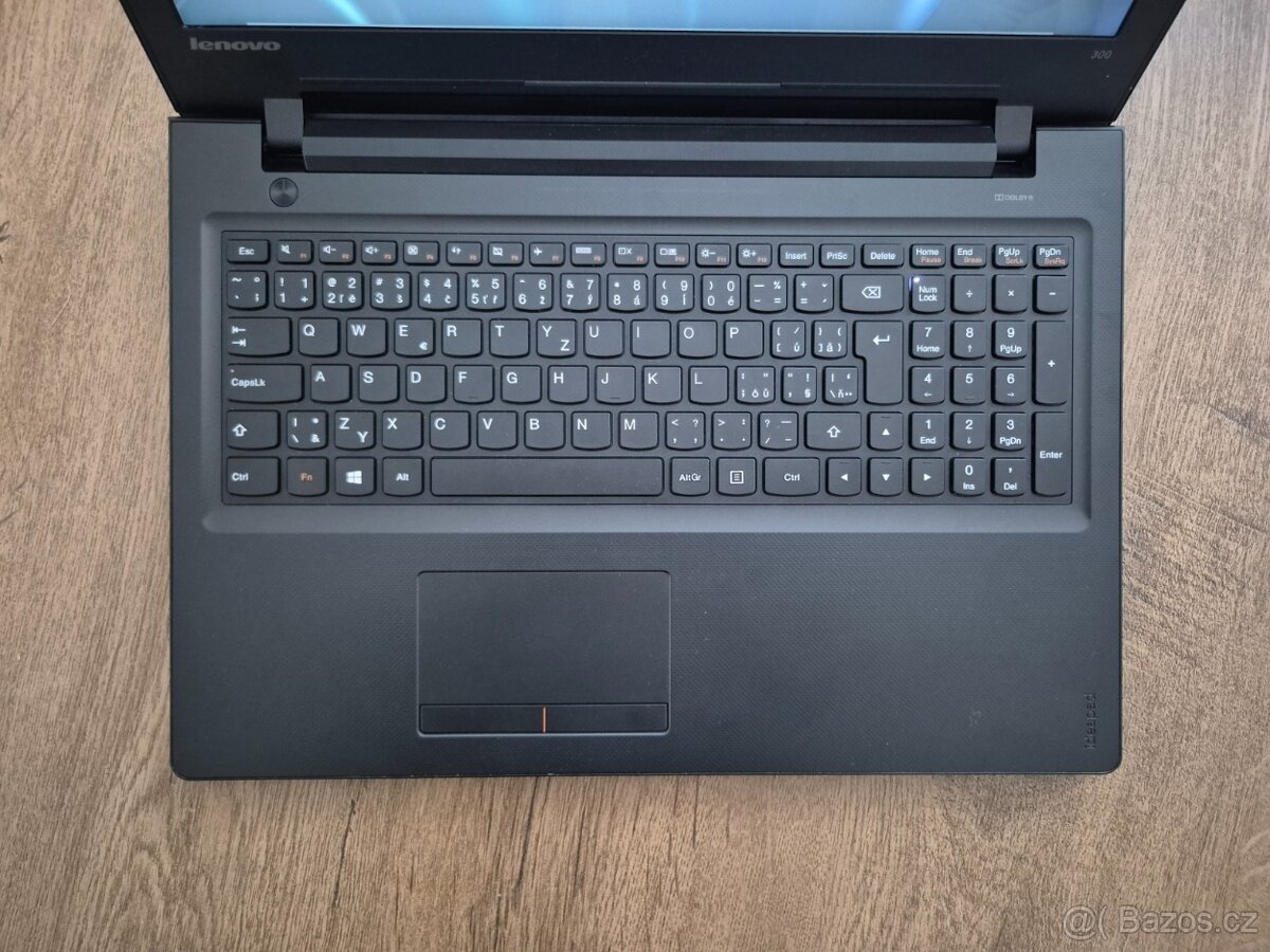 Lenovo IdeaPad 300 - 2