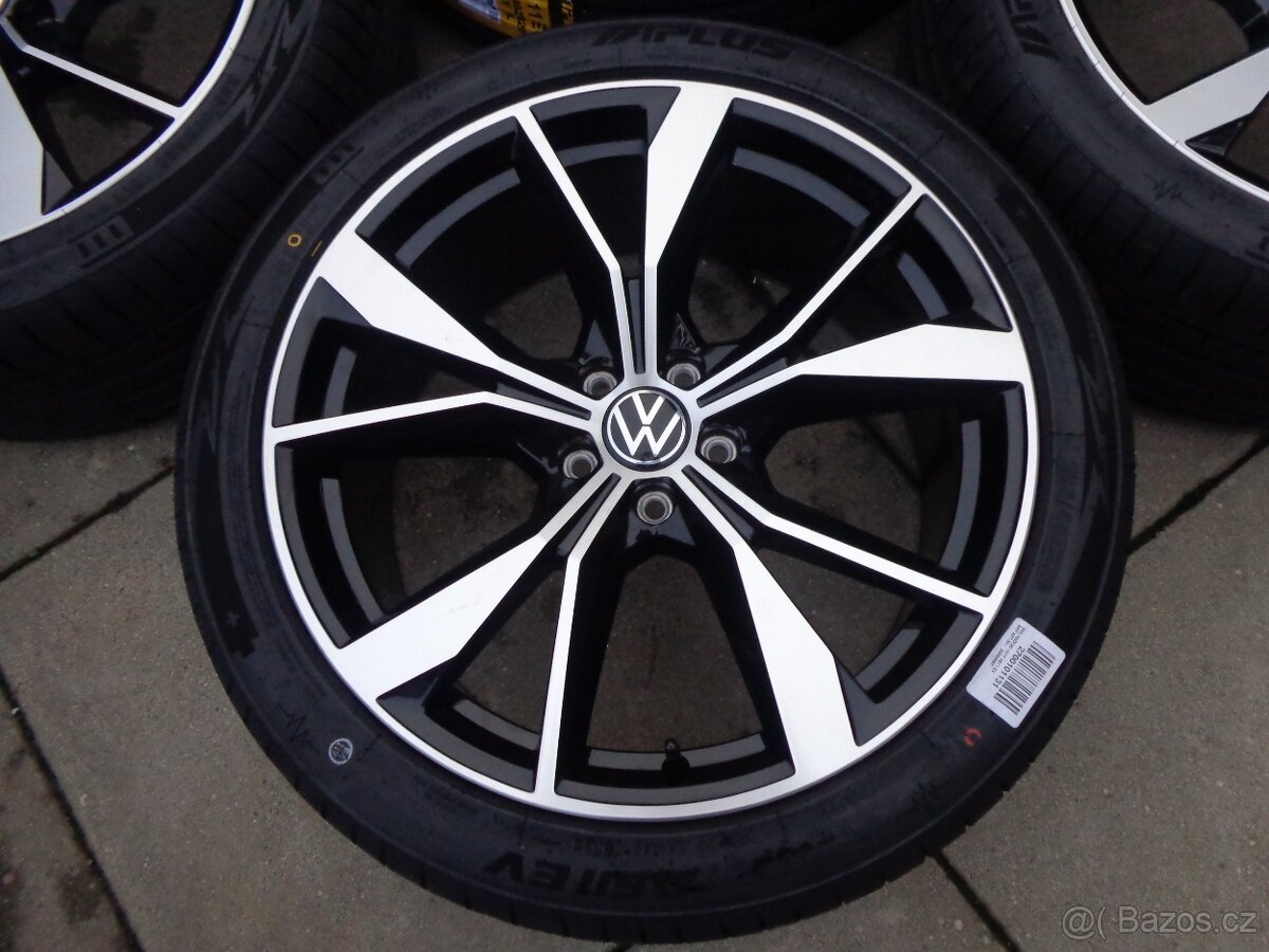 VW Tiguan new letna sada kol 255/40R20 - 2