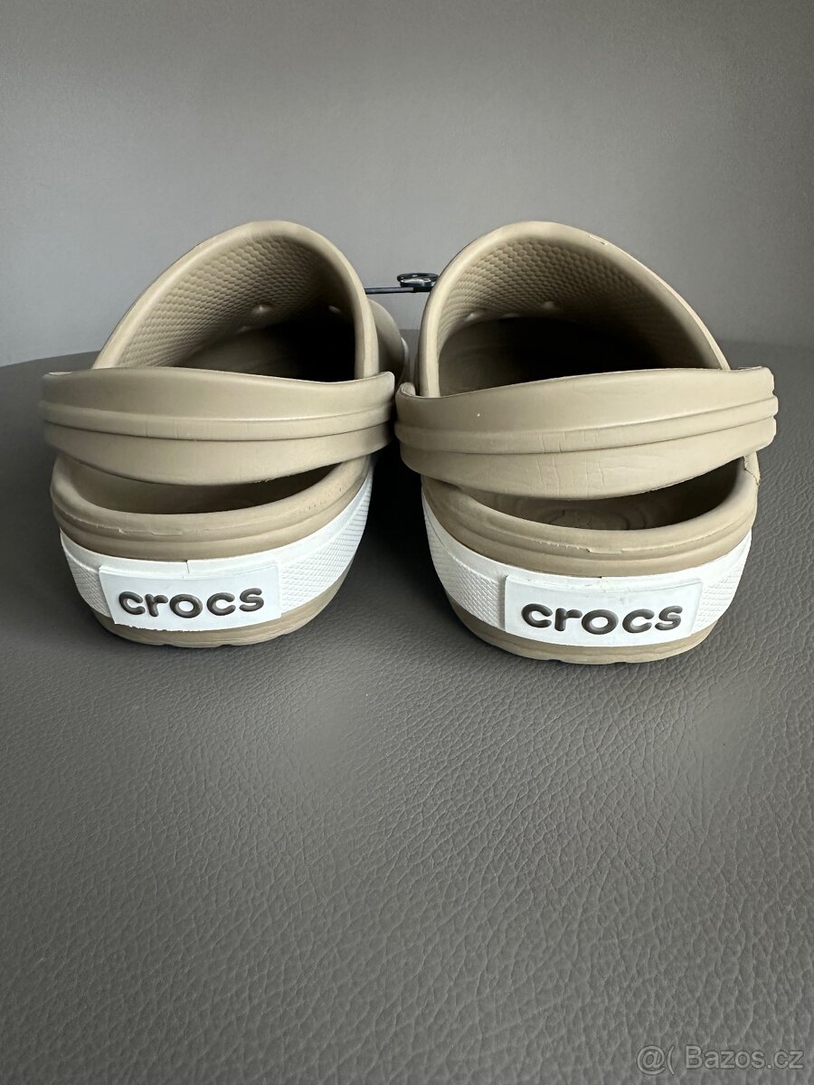 Crocs - 2
