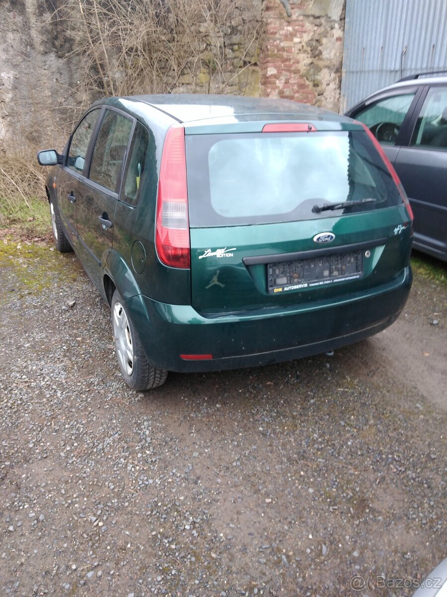 Ford fiesta - 2