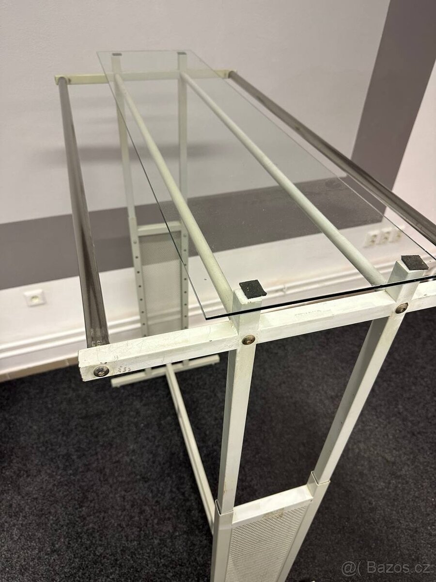 Stojan na oblečení - 2