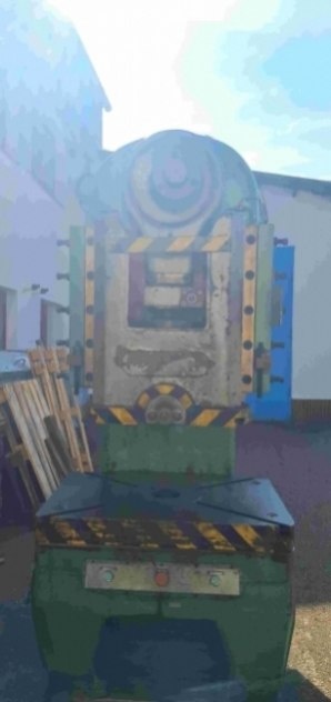 LE 160 excentrický lis, výroba 1960 - 2