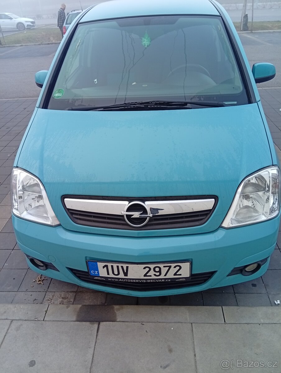 Opel Meriva 1,6 benzín - 2