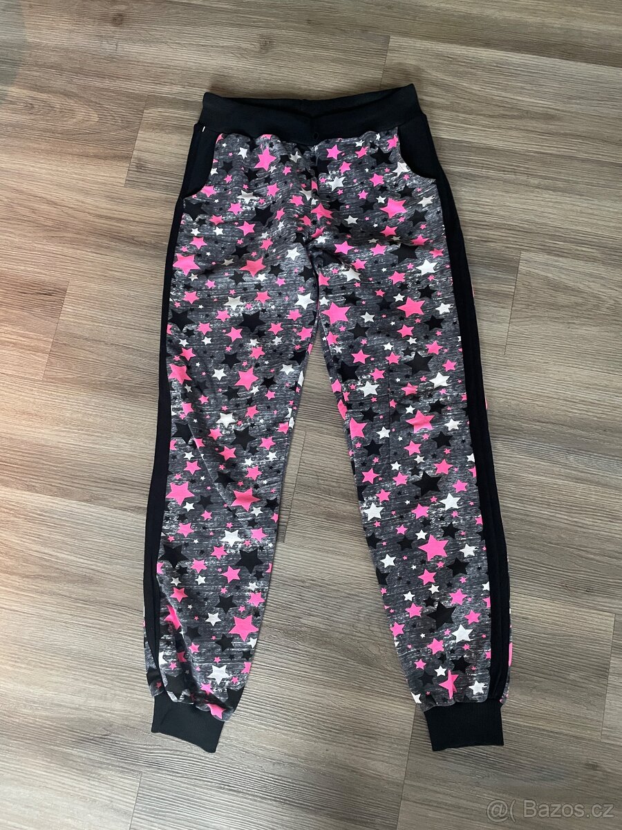 Damske obleceni M - 2