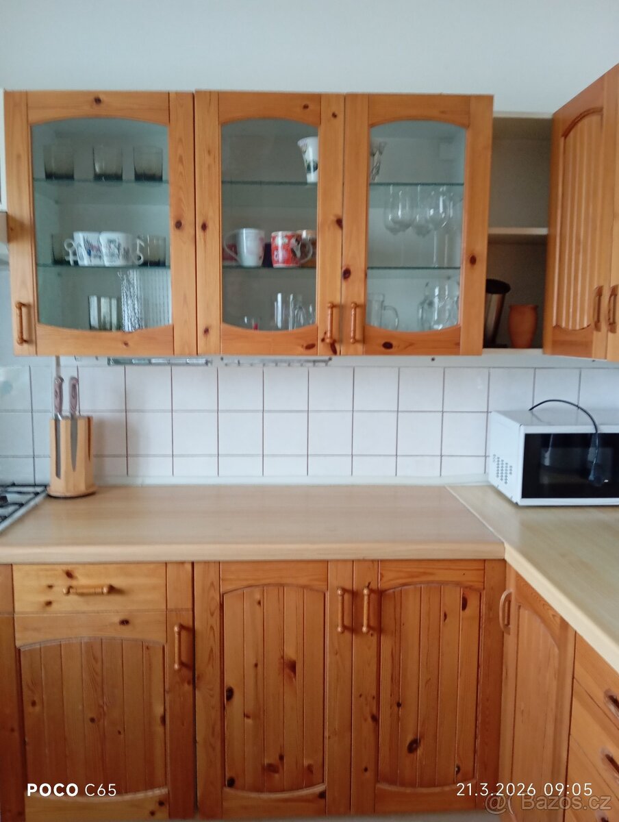 Kuchyňská linka + lednice+sporak - 2