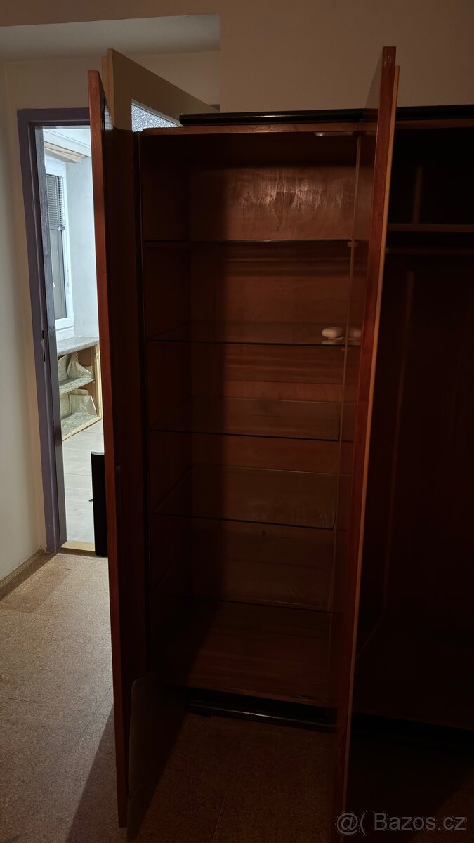 Starozitne skrine - 2