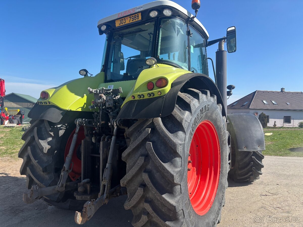 Class axion 820 - 2