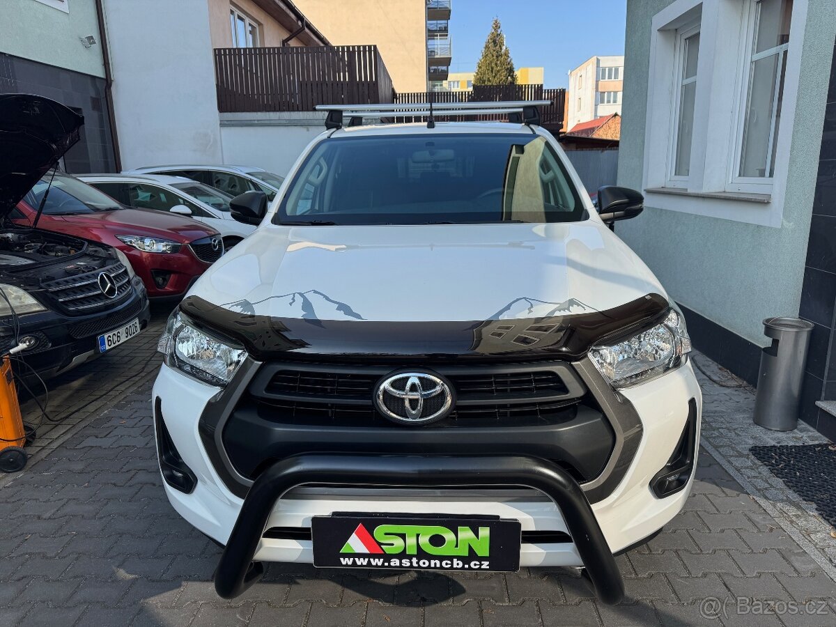 Toyota Hilux 2,4 D-4D,ČR,4x4,serv.kn,2xkola,záruka