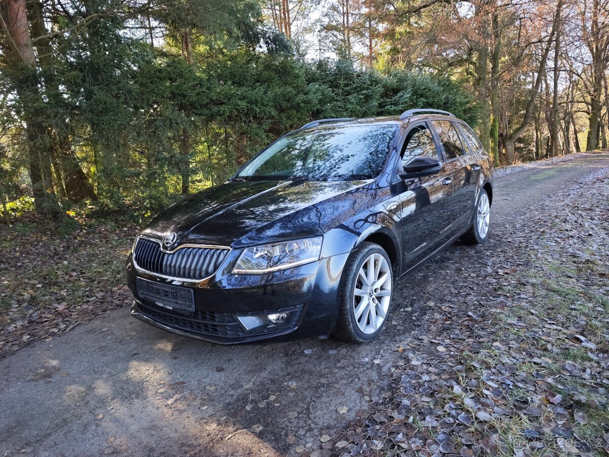 Škoda Octavia combi Joy 2.0Tdi tažné výhřev - 2