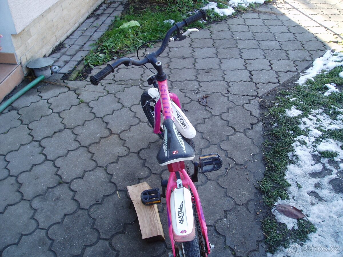 Dívčí kolo.Velikost 16. - 2