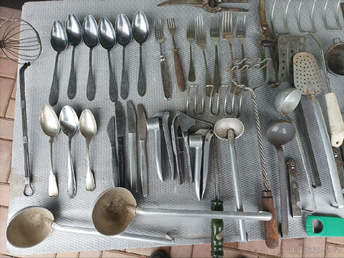 Různé kuchyňské RETRO VĚCI - 2