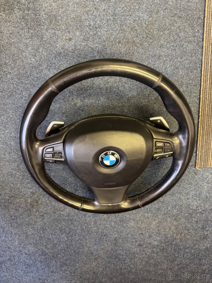 Prodám vyhřívaný volant BMW F12 , F10 , F06 - 2