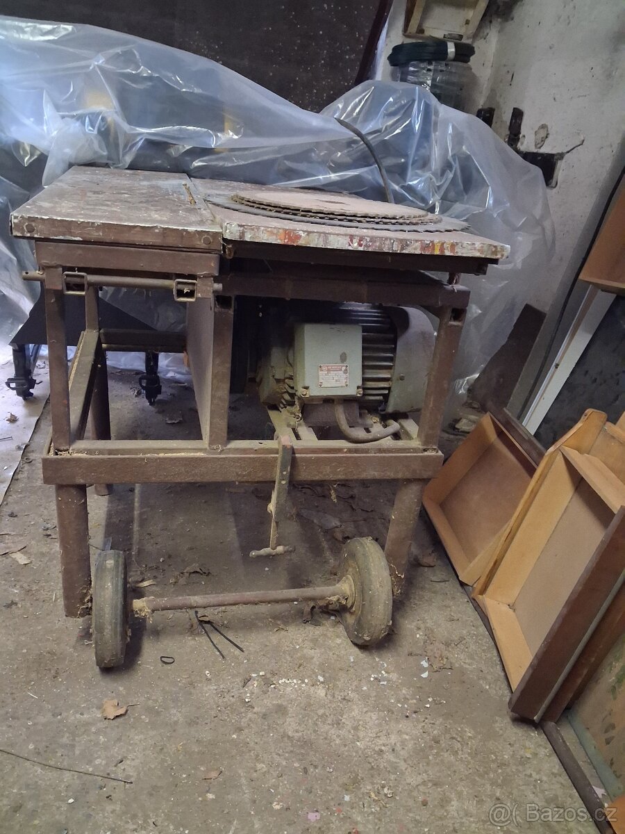 CIRKULÁRKA + KOTOUČE - 2