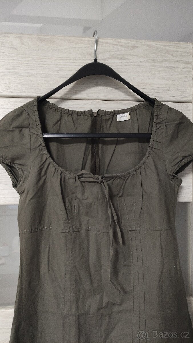 Hezké šaty Camieu - 2