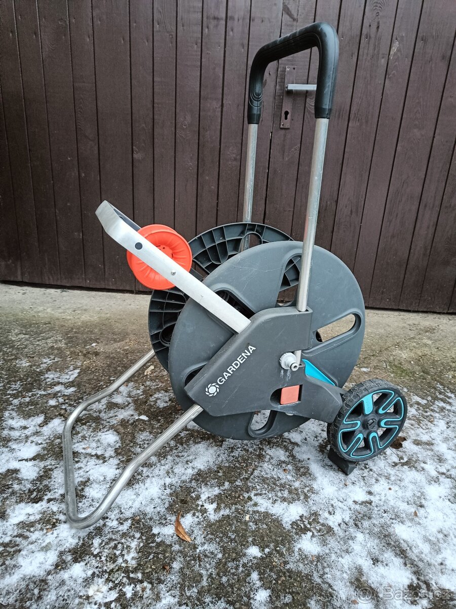 Vozík na hadice Gardena - 2