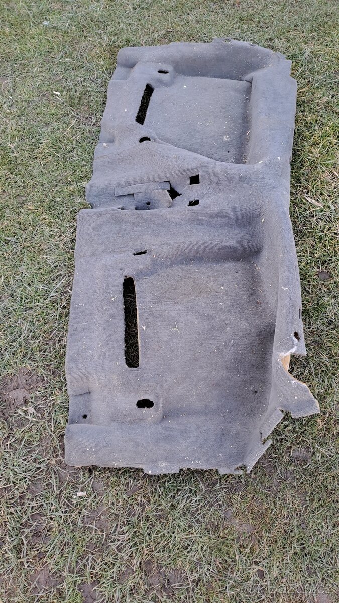 Zadni koberec bmw e34 sedan - 2