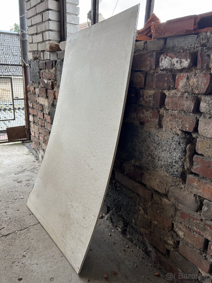 Prodám sádrokartonovou desku - 2