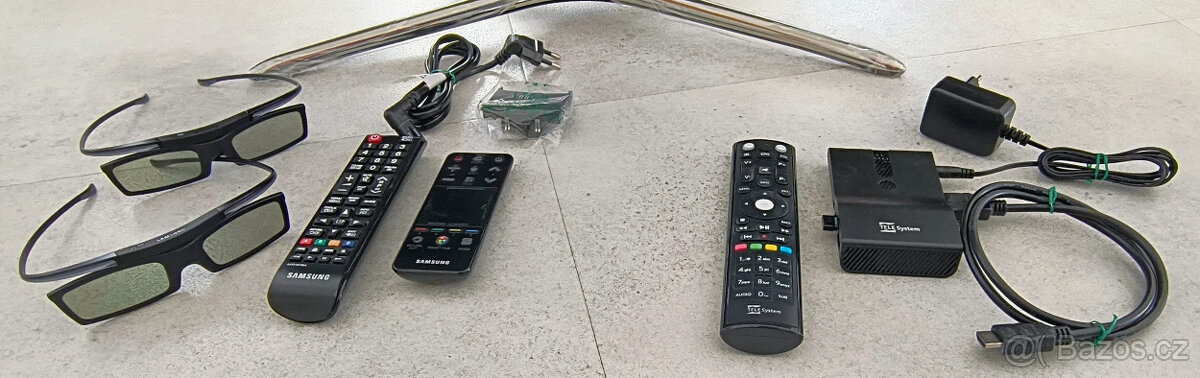 Prodám TV 40" Samsung UE40F6400 a set top box TeleSystem TS - 2