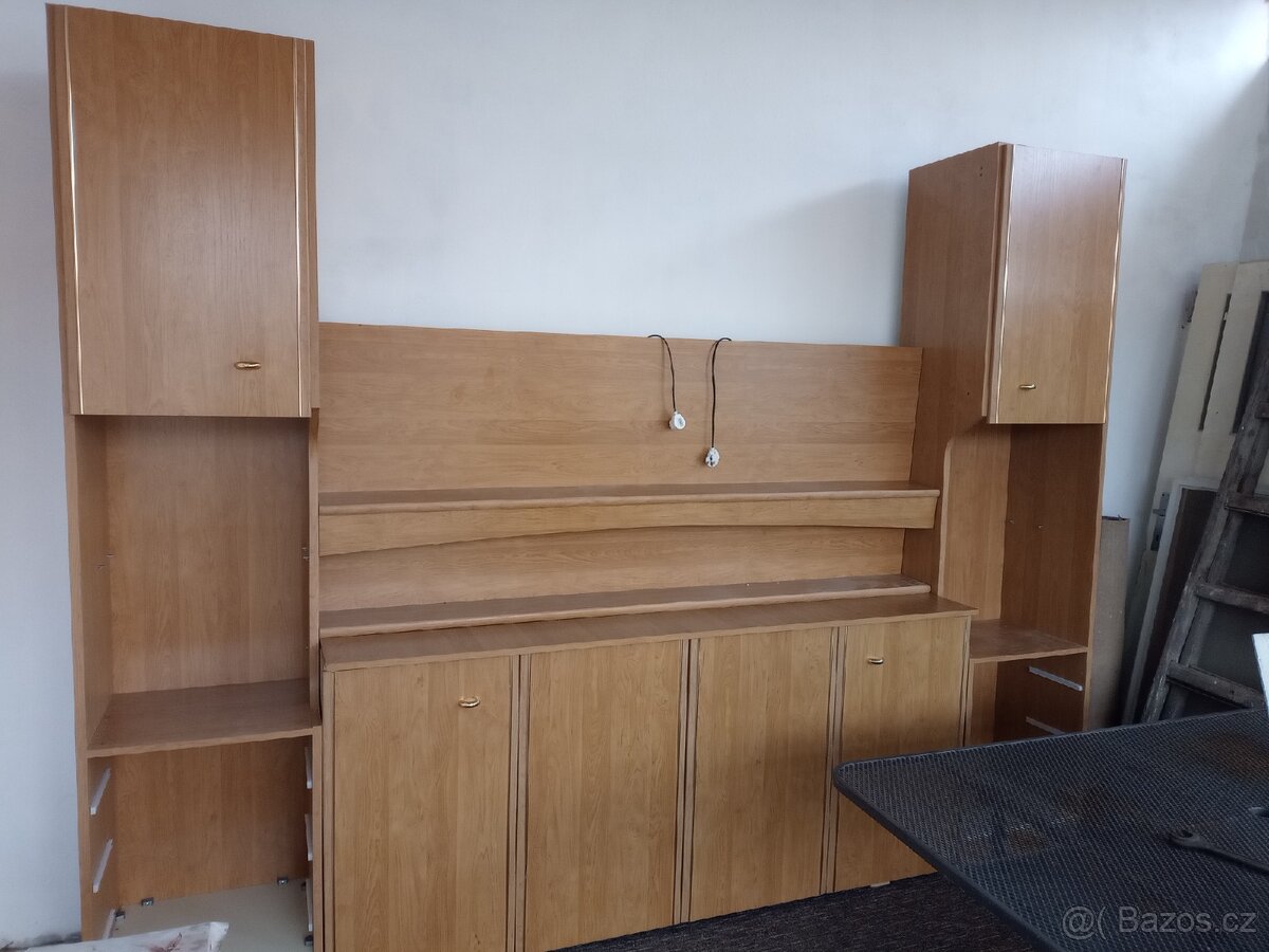 Nábytková stěna - 2