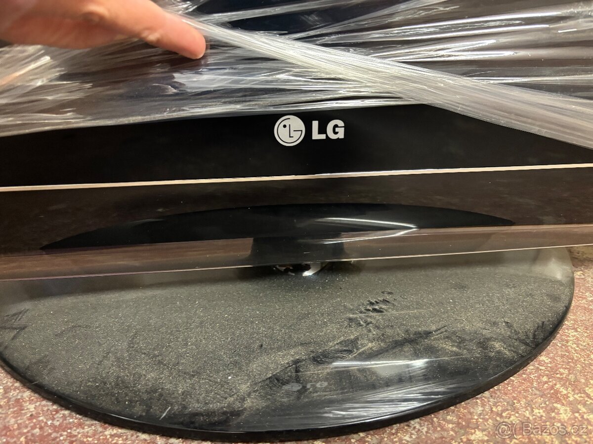 Televize LG, 80 cm - 2