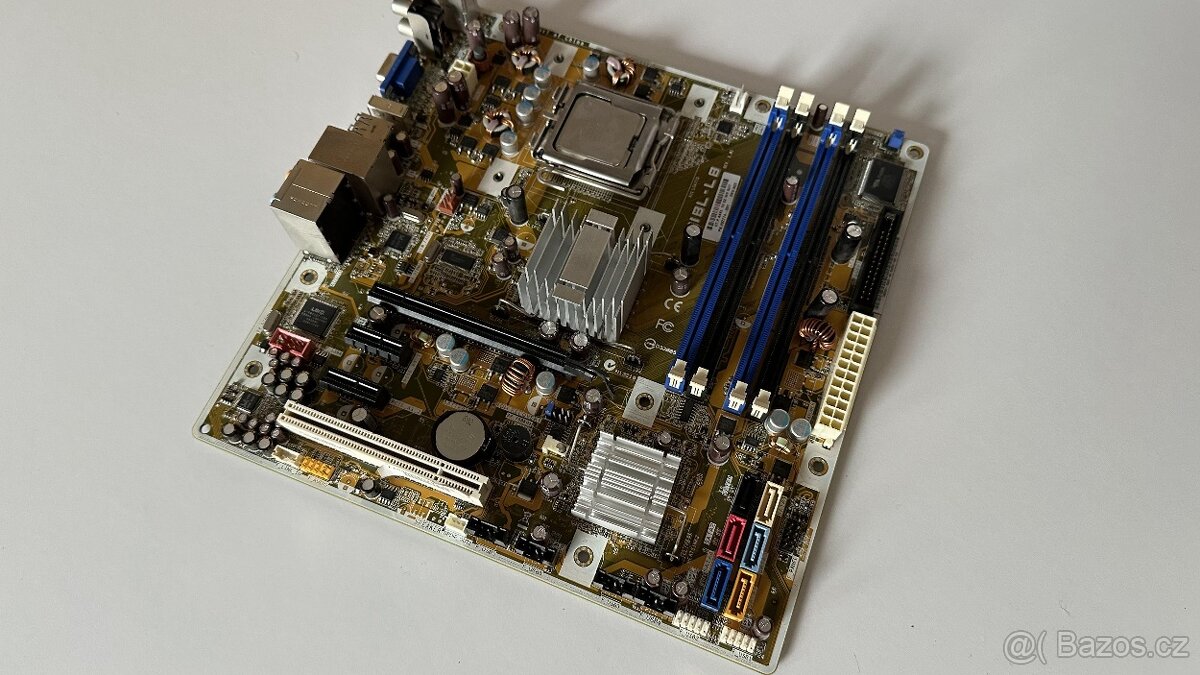 ASUS IPIBL-LB / Intel C2D E7300 2.66GHz -Intel G33 - 2