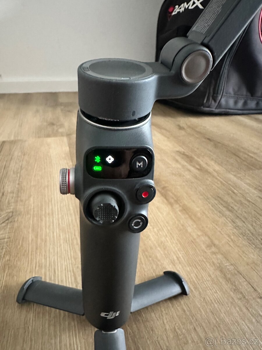DJI Osmo Mobile 8 Advanced Tracking Combo - 2
