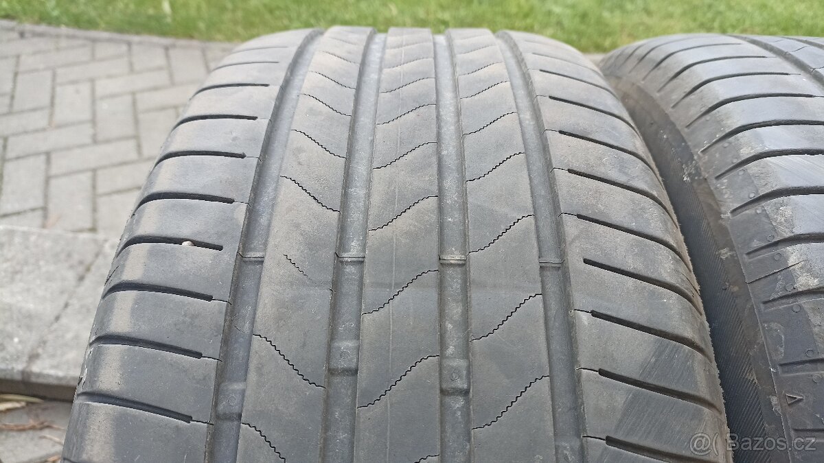 235 55 17 bridgestone turanza 6 pár - 2