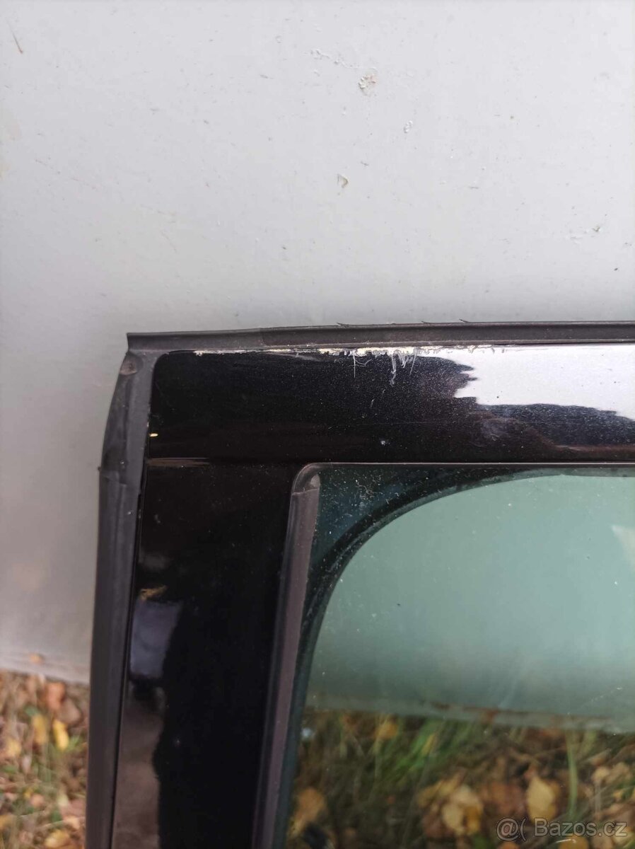 Prodám dveře ze Škoda Octavia - 2 - combi. - 2