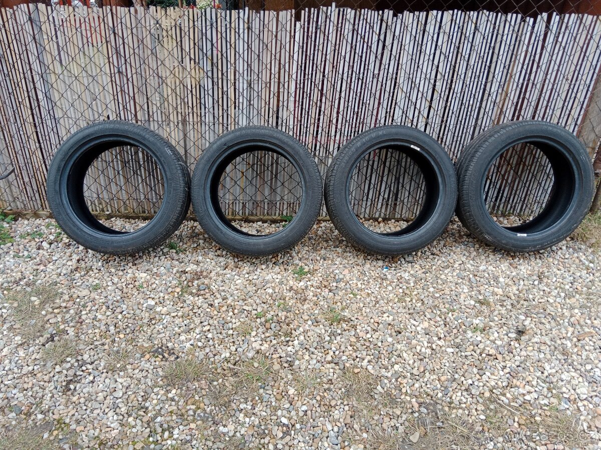 Letní pneu 215/45 R16 - 2
