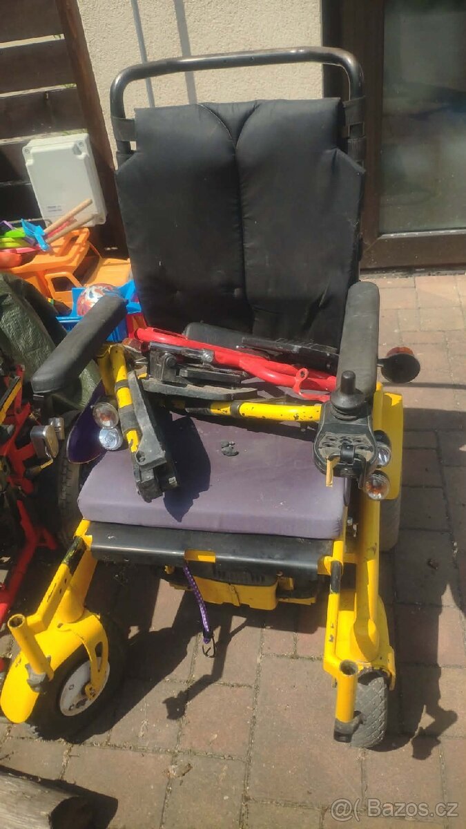Elektrický invalidní vozík - 2
