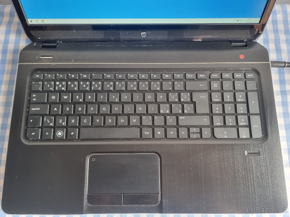 Prodám 17,3 notebook HP dv7-7020ec viz foto. - 2