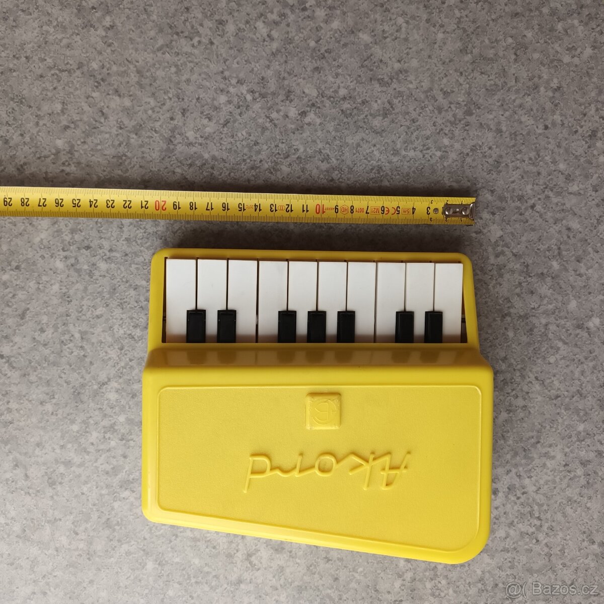 Retro dětské piano Akord - 2