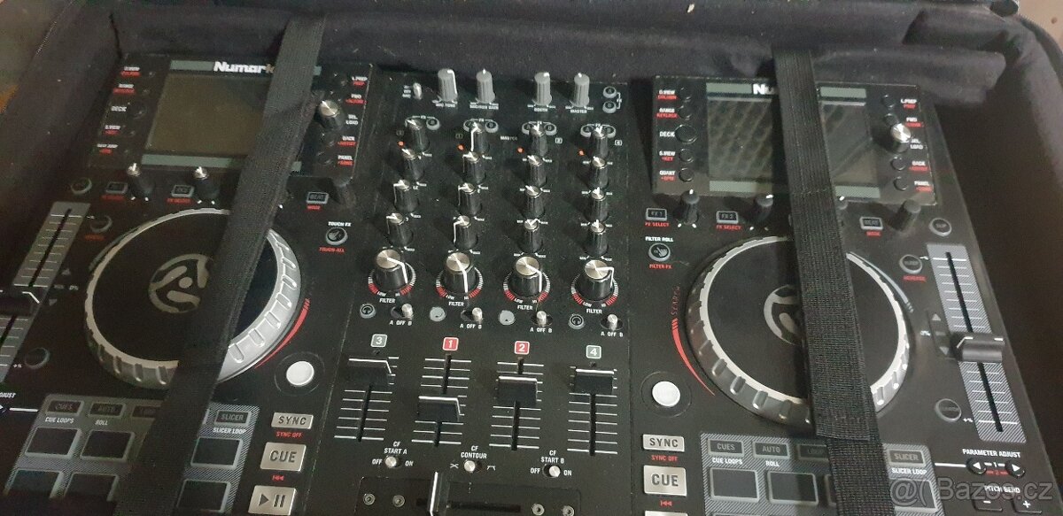 Numark NV II DJ controllers - 2