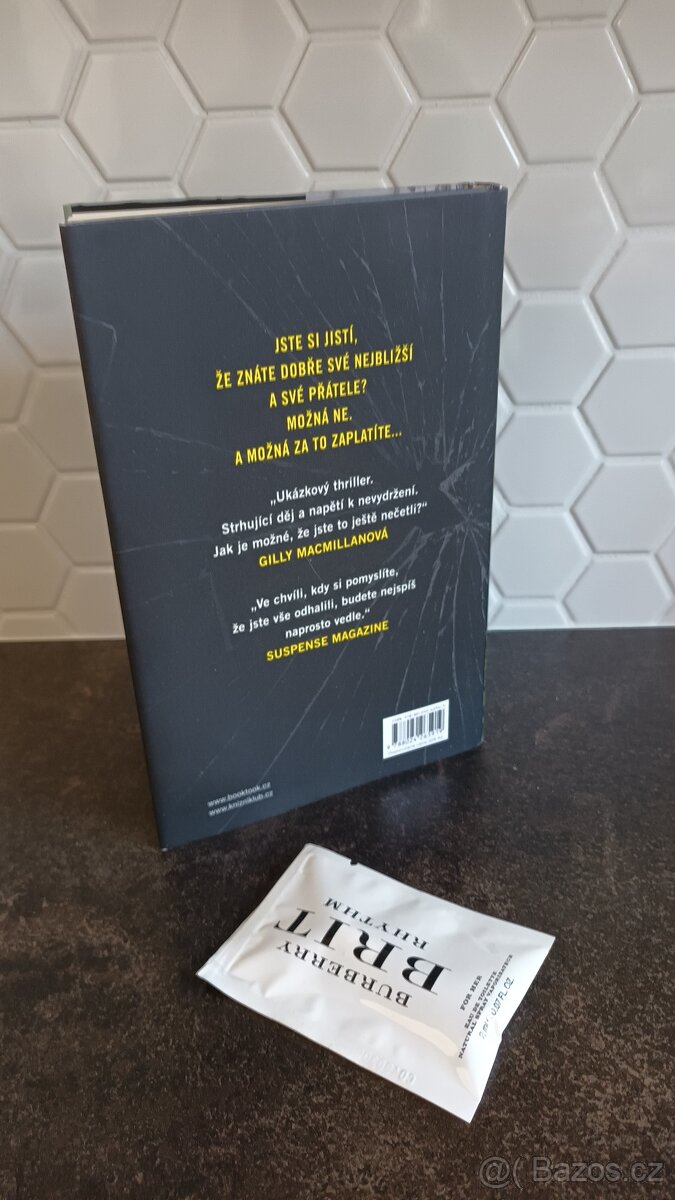 Jeden z nás - Shari Lapena - 2