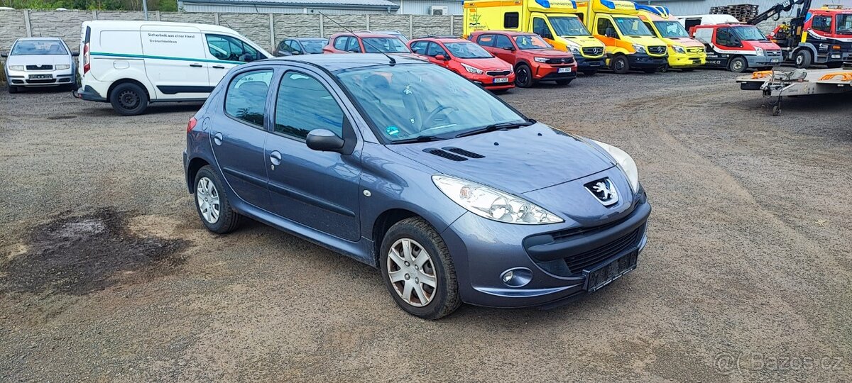 Peugeot 206+ 1.4i - 2